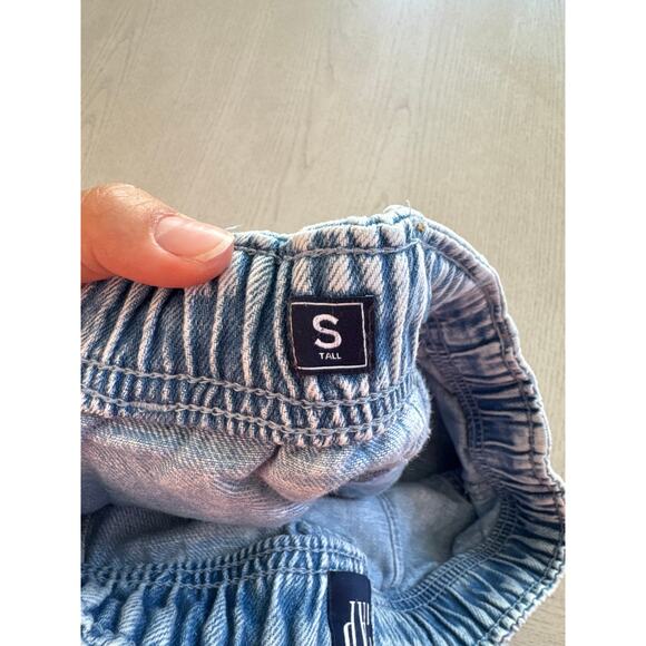 GAP Denim Skirt Light Wash Clean Girl Light Academia Balletcore - Picture 4 of 6